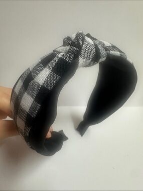 Black & White Plaid Knot Headband